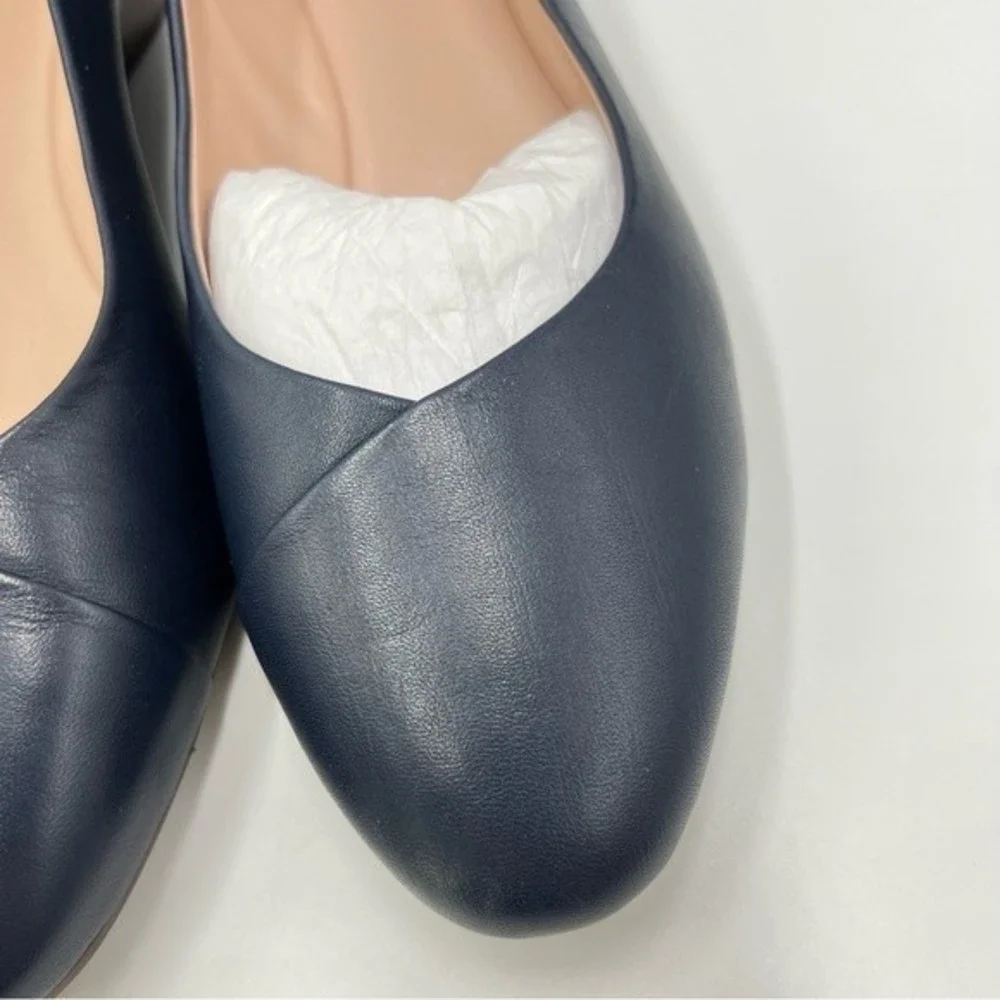 Taryn Rose Womens Size 9.5 Navy Dark Blue Leather Low Wedge Heels Pumps Shoes‎